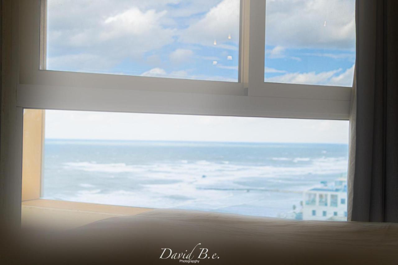 סוויטת אהבה מתוקה על הים-Sweet Love Suite On The Sea Bat Yam Esterno foto